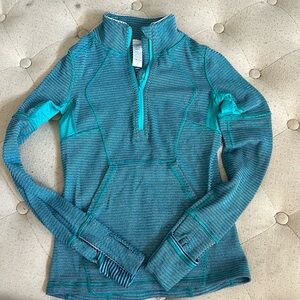 Ivivva girls athletic pullover long sleeve size 8